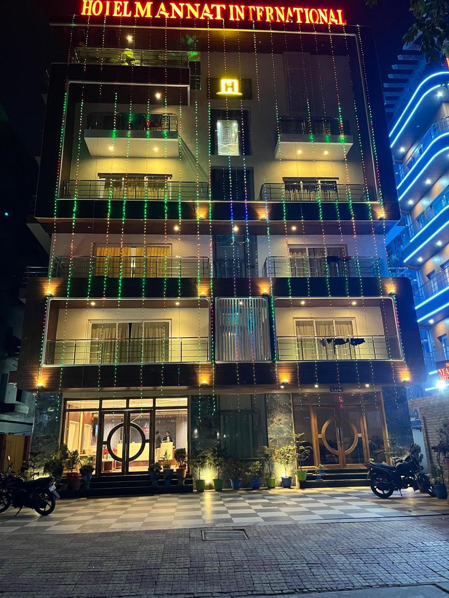 Hotel Mannat International Digha  Buitenkant foto